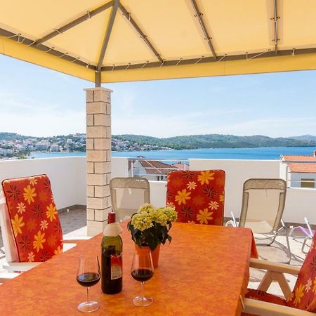 Apartmani Zana Okrug Gornji Exteriör bild