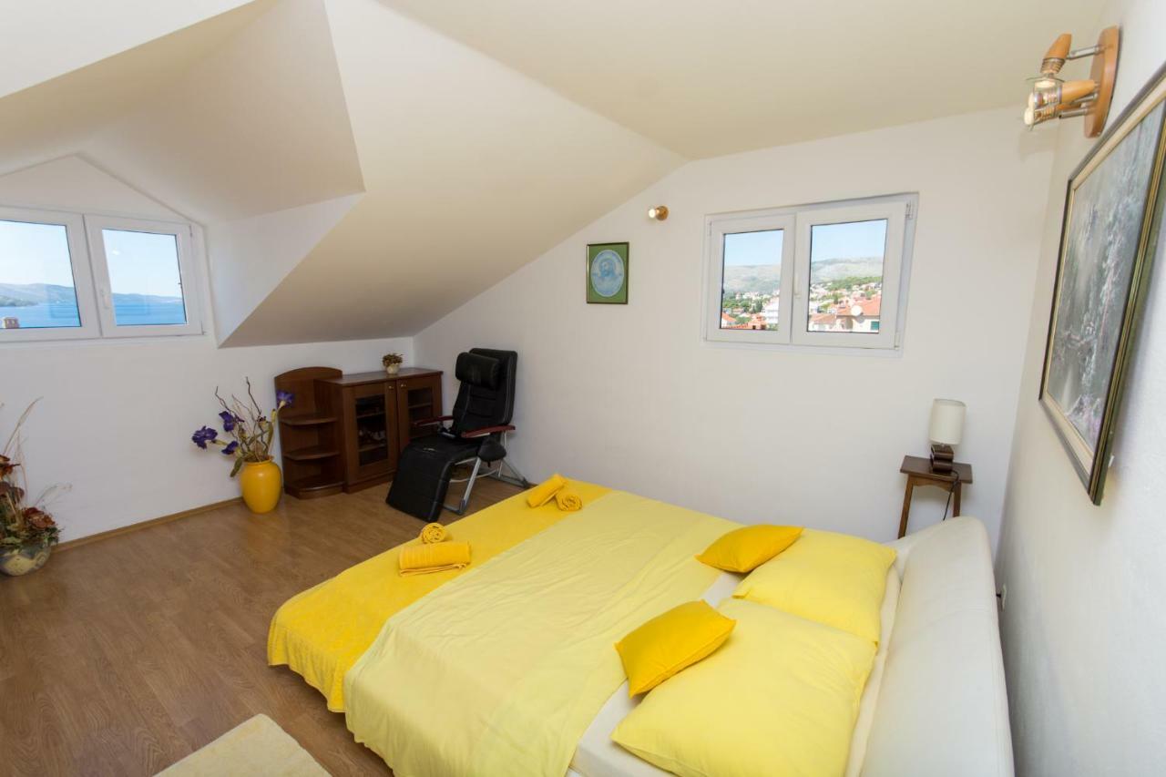 Apartmani Zana Okrug Gornji Exteriör bild