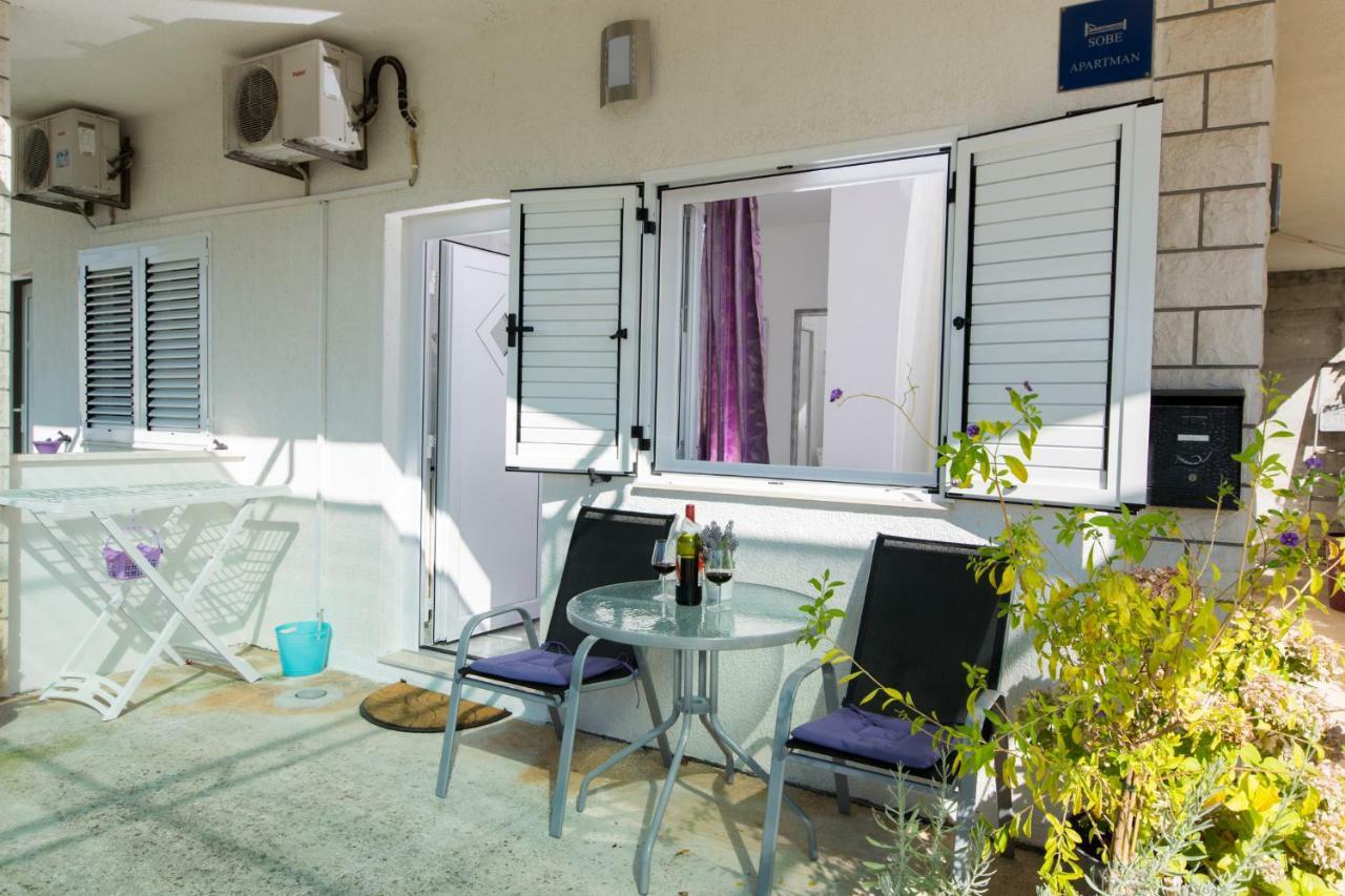 Apartmani Zana Okrug Gornji Exteriör bild
